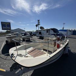 1987 Boston Whaler Montauk 17