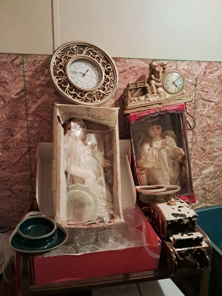Box Lot Of Twenty Assorted Items Punch Bowl Cups With A Plastic Ladle Clock Porcelain Dolls Lamp Chip And Dip Bowls 
