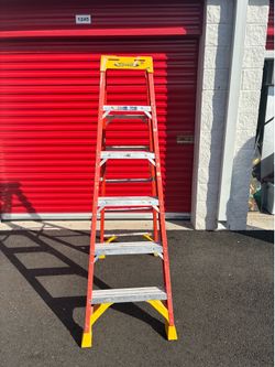 Construction Ladder