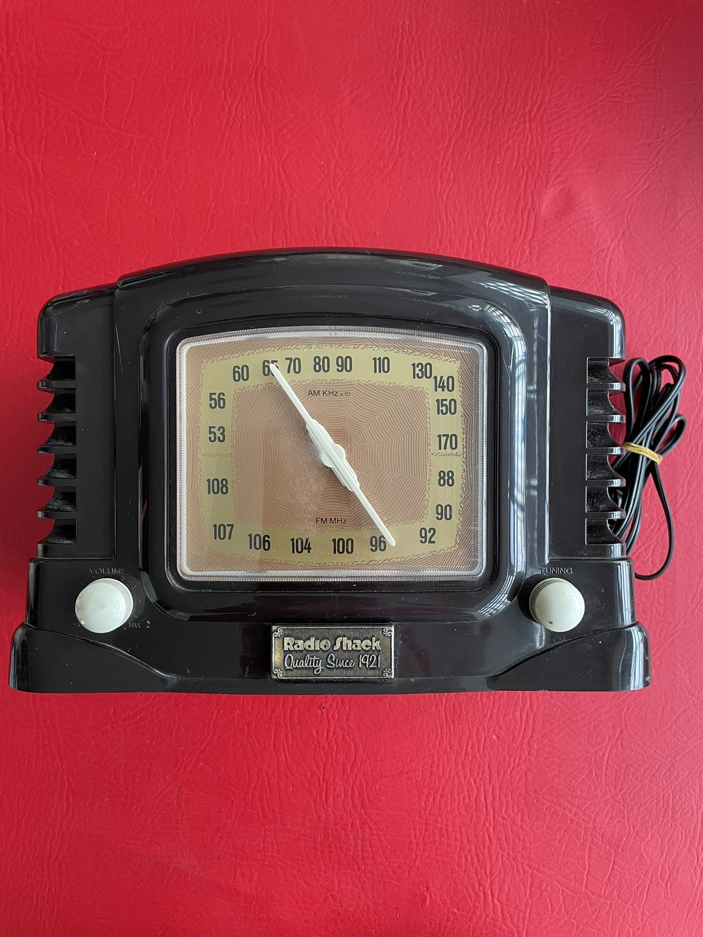 Vintage Radio Shack radio Model 12-696