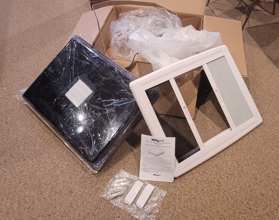 "NEW IN BOX, LARGE SKYLIGHT" MaxxAir Skymaxx LX 97-0100