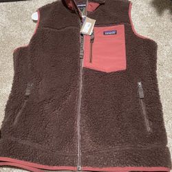 Brand New Patagonia Vest Size L
