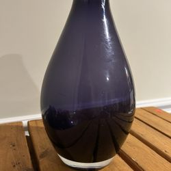 CRATE & BARREL HEAVY PURPLE 10” GLASS VASE 