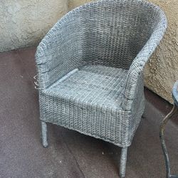 Vintage wicker chair, great condition