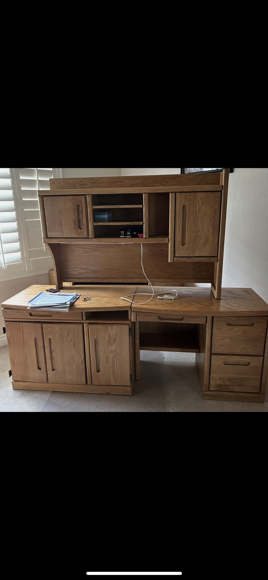 FREE : Must Go ASAP: King Bed Set And Desk