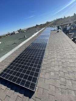 Paneles Solares Con BaterÃas Para Lugares Que No Puedes Tener Luz