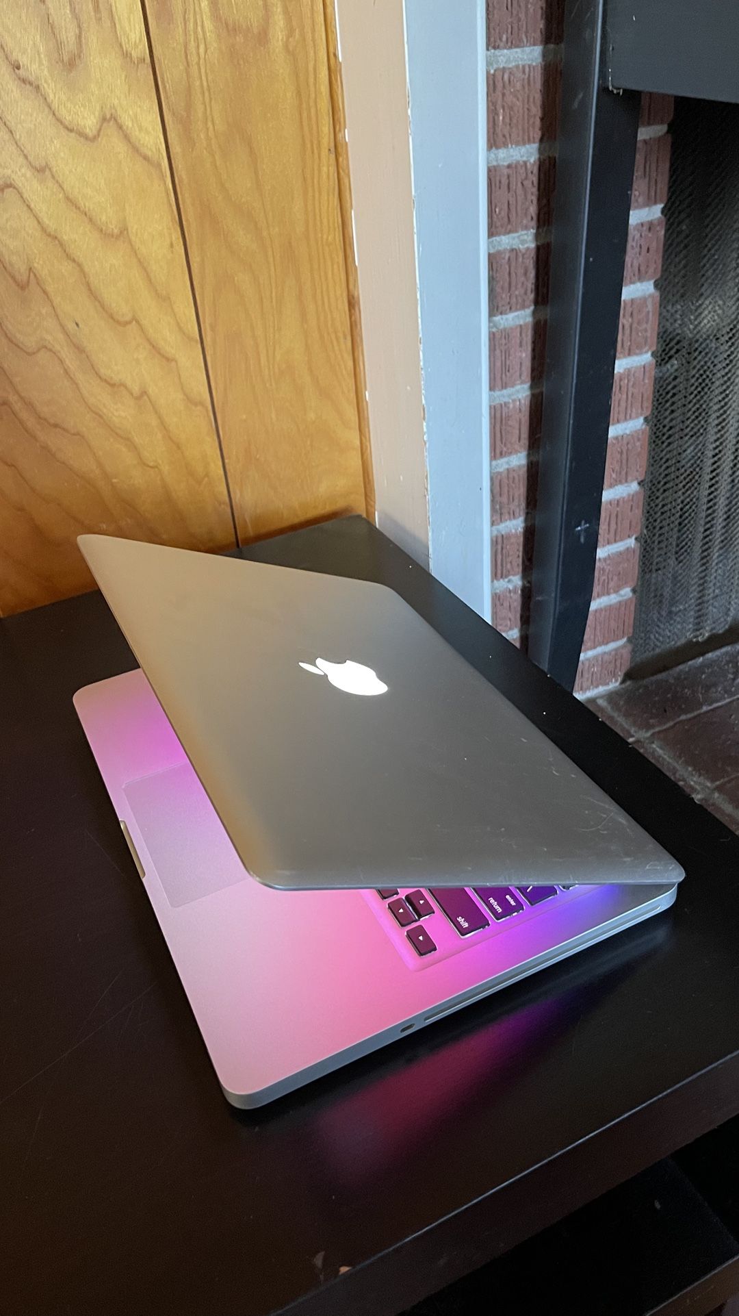 Apple MacBook Pro 13” I5/8GB/256GB SSD $140