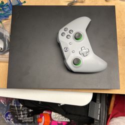 Xbox One X And Controller 