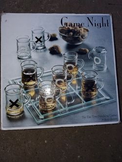 TIC TAC TOE drinking game