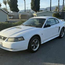 2001 Ford Mustang