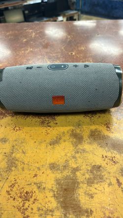 JBL Charge 4