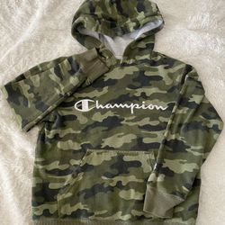 LITTLE BOYS CHAMPION SWEATSHIRT