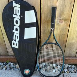 tennis racket