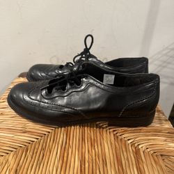 Rocket Dog Black Flats Size 9.5