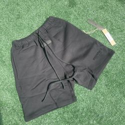 Black Essentials Shorts 