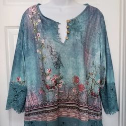 Blue Floral Top XL