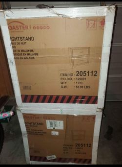 2 Nightstands And Dresser Set