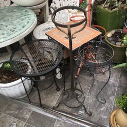 Plant Stands grandes, medianos y  chicos, Heavy Metal  de $25- en adelante 