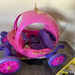 Princess Carriage - Needs New Battery 