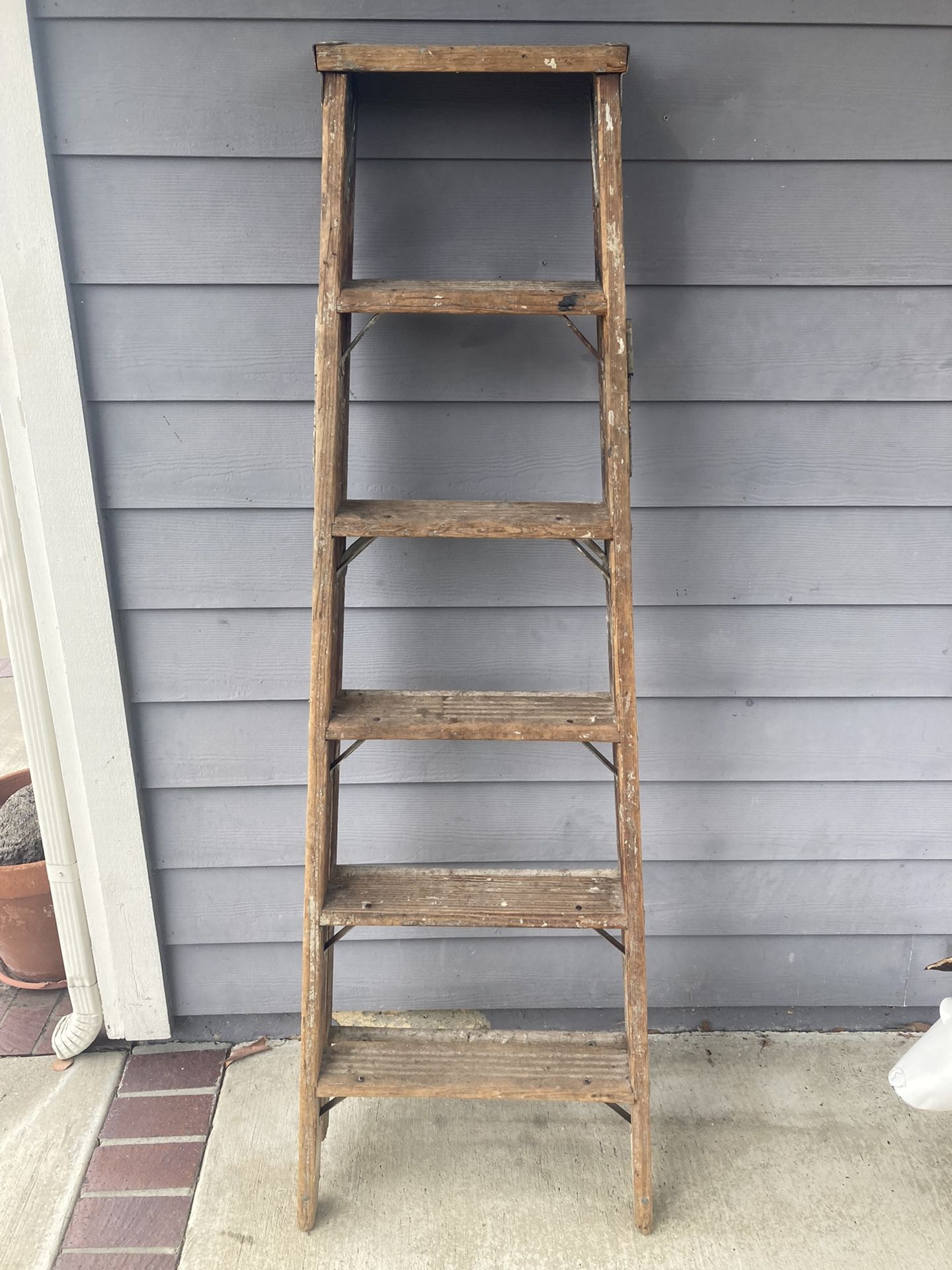Ladder