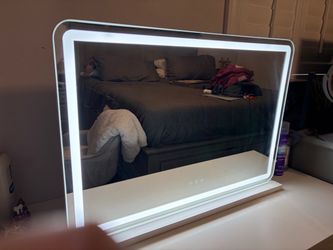 LED Vanity Mirror with Touch Controls