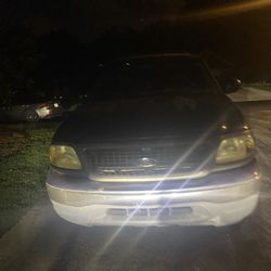 1999 Ford Expedition