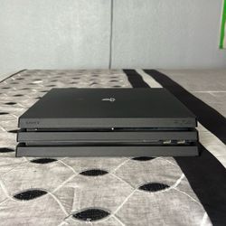 PS4 PRO