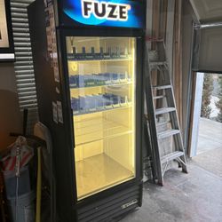 Glass Door Beverage Cooler 