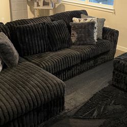 Couch,Rug,Pillows,Autumn 