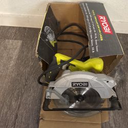 Circular Saw With Lazer 