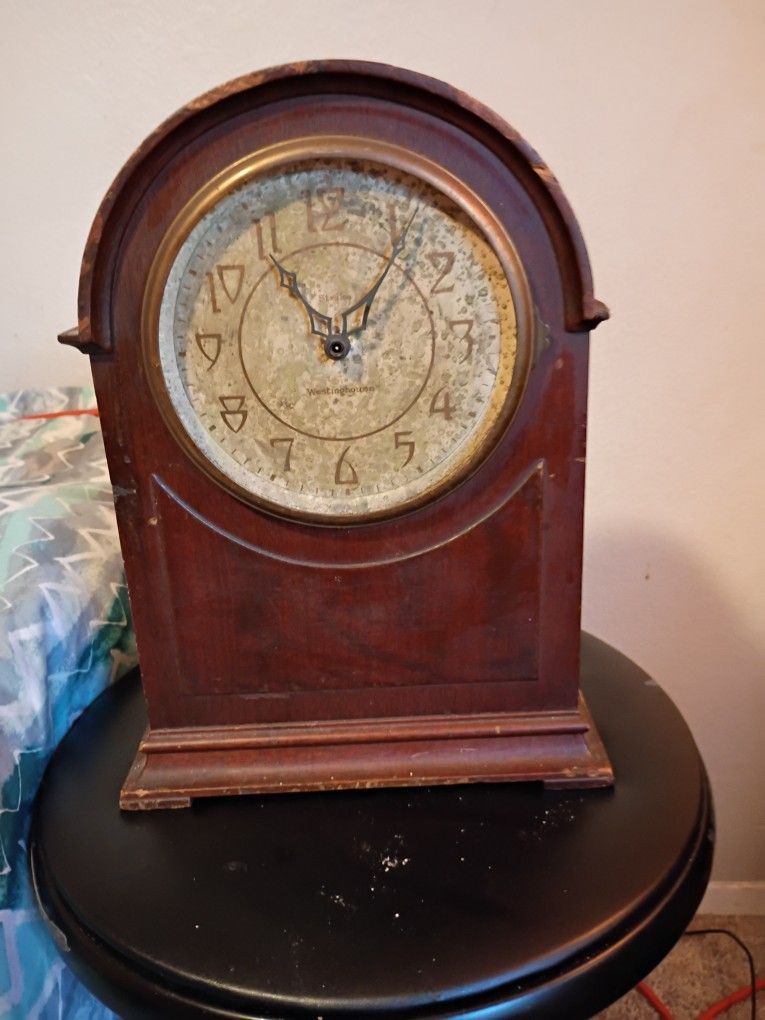 Westinghouse Clock