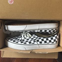 Vans checkered