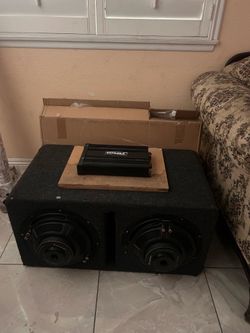Subs rockford fosgate r2sd4-12 dual 4 ohm comes with amp
