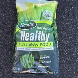 Scott's Turf Builder HALF PRICE