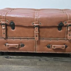 Vintage Chest With Draws