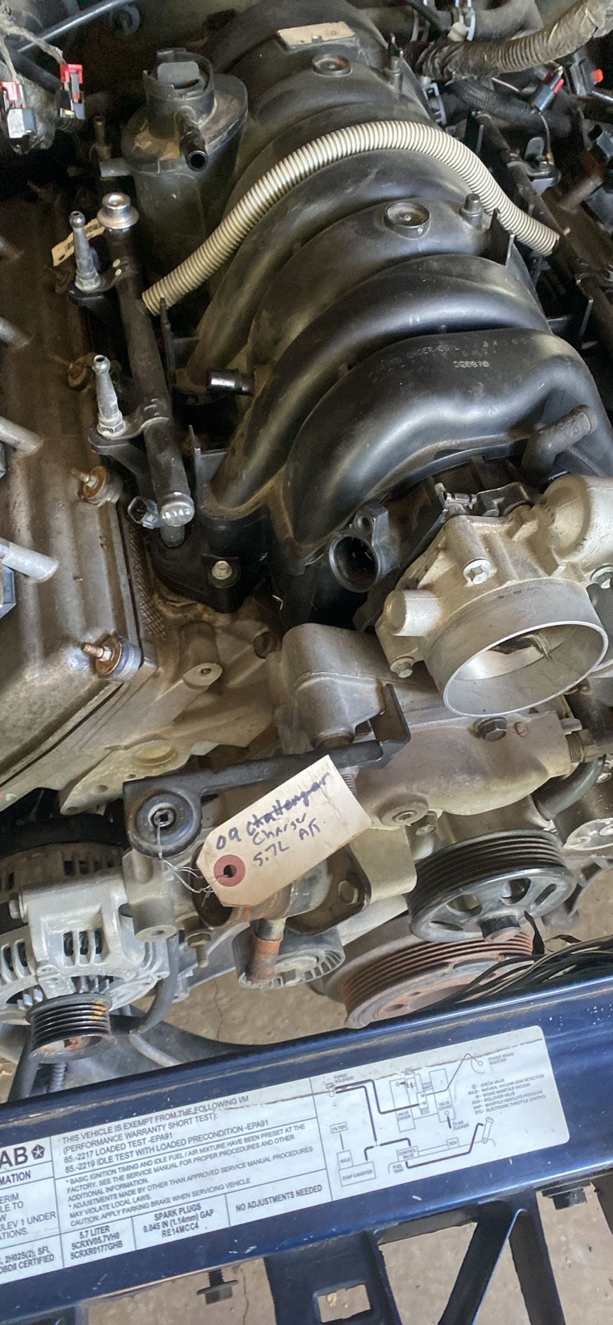 2009 5.7 Hemi Engine