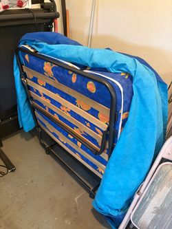 Folding Rollaway Bed with Mattress