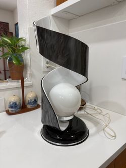 Vintage Mid Century Modern Rare Table Lamp