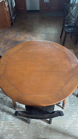 Round Wood Dining Table 48x48inch