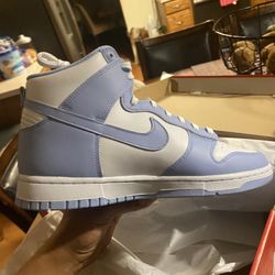 Aluminium Dunk High 11W/9.5M // Billie Eillish 1s 13W/11.5M