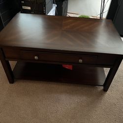 Walnut Lift Top Coffee Table