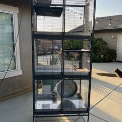 Critter Nation Cage Three Story w/ Chin Spin