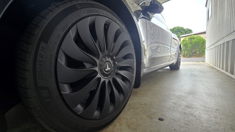 Tesla Model 3 Highland 18inch Wheel Cover Set