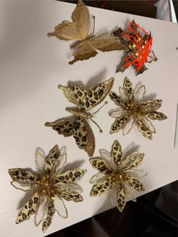 $5 each gold & leopard decorations