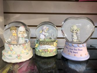 Precious Moments musical globes