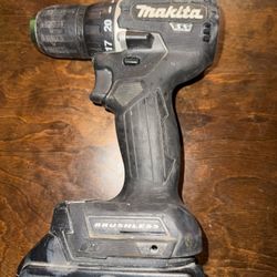 Makita Drill   w/battery
