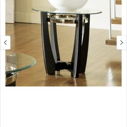 Round Glass Top Table 