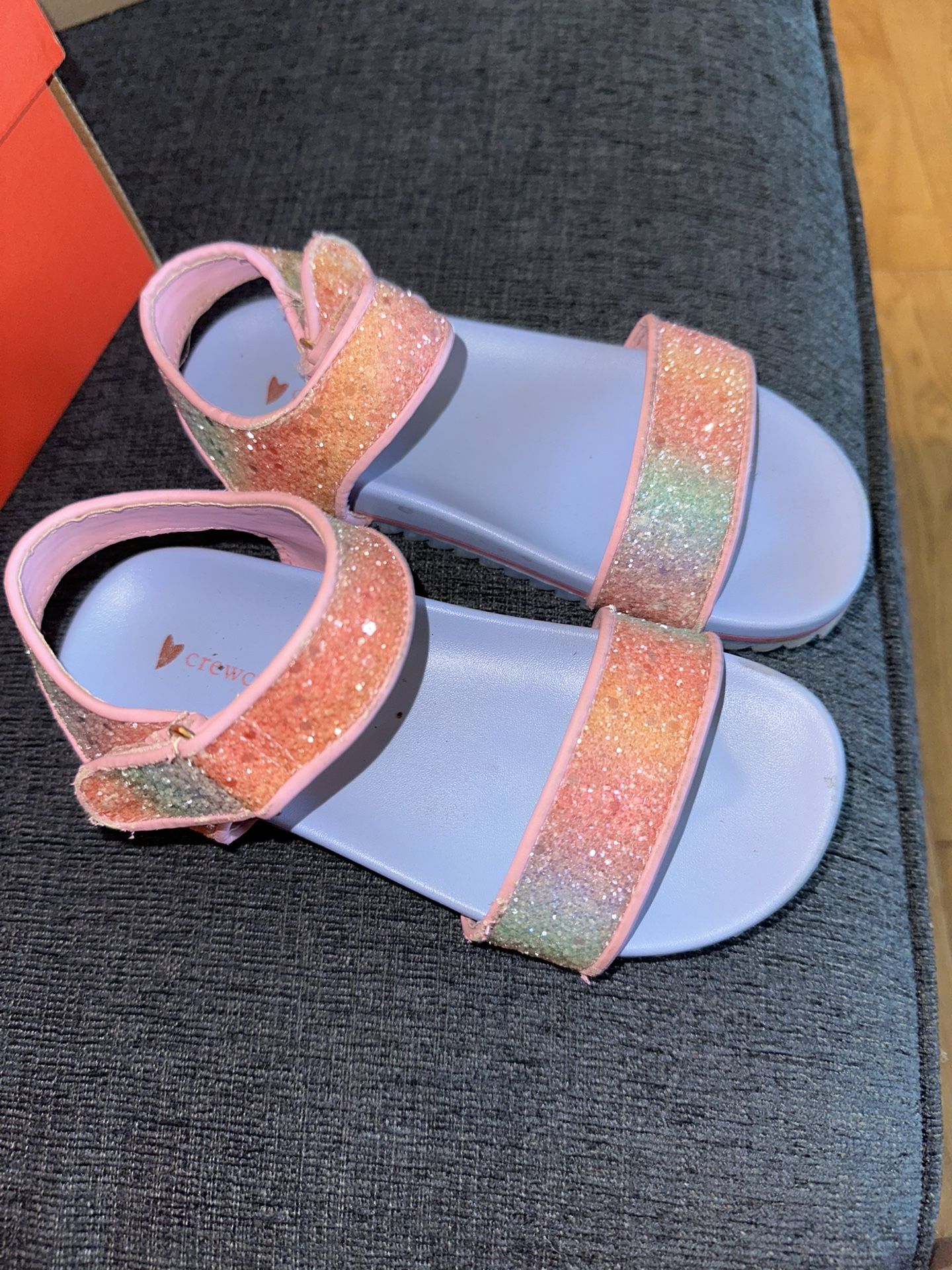 12c Sandals