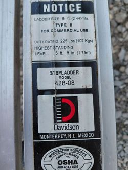 Aluminum ladder
