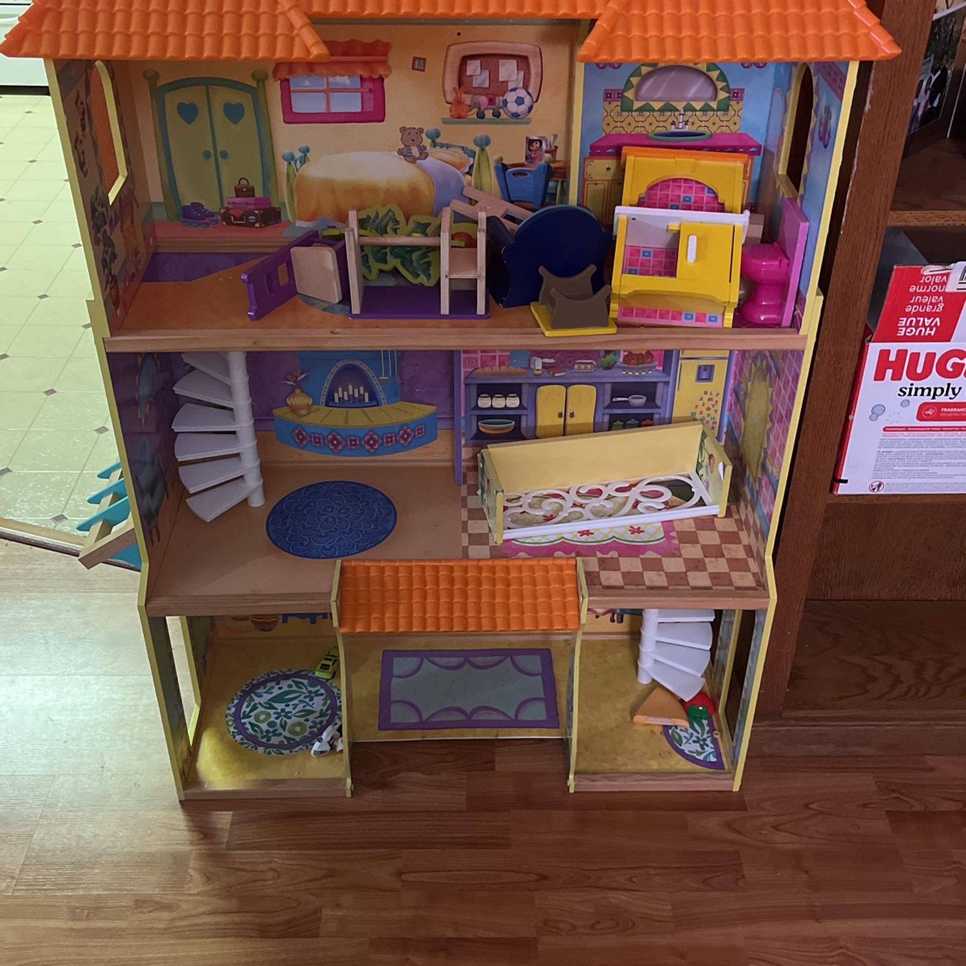 Dora The Explorer Doll House